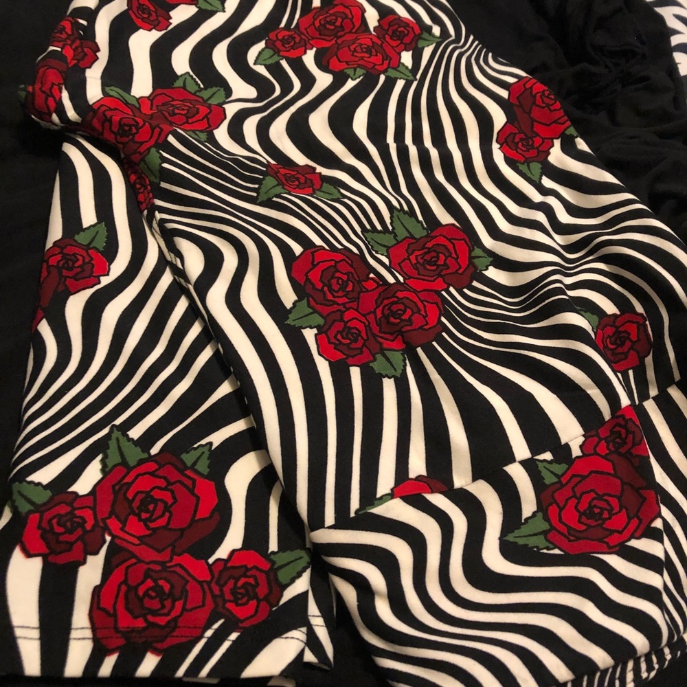 🦄Lularoe TC2 Leggings🦄